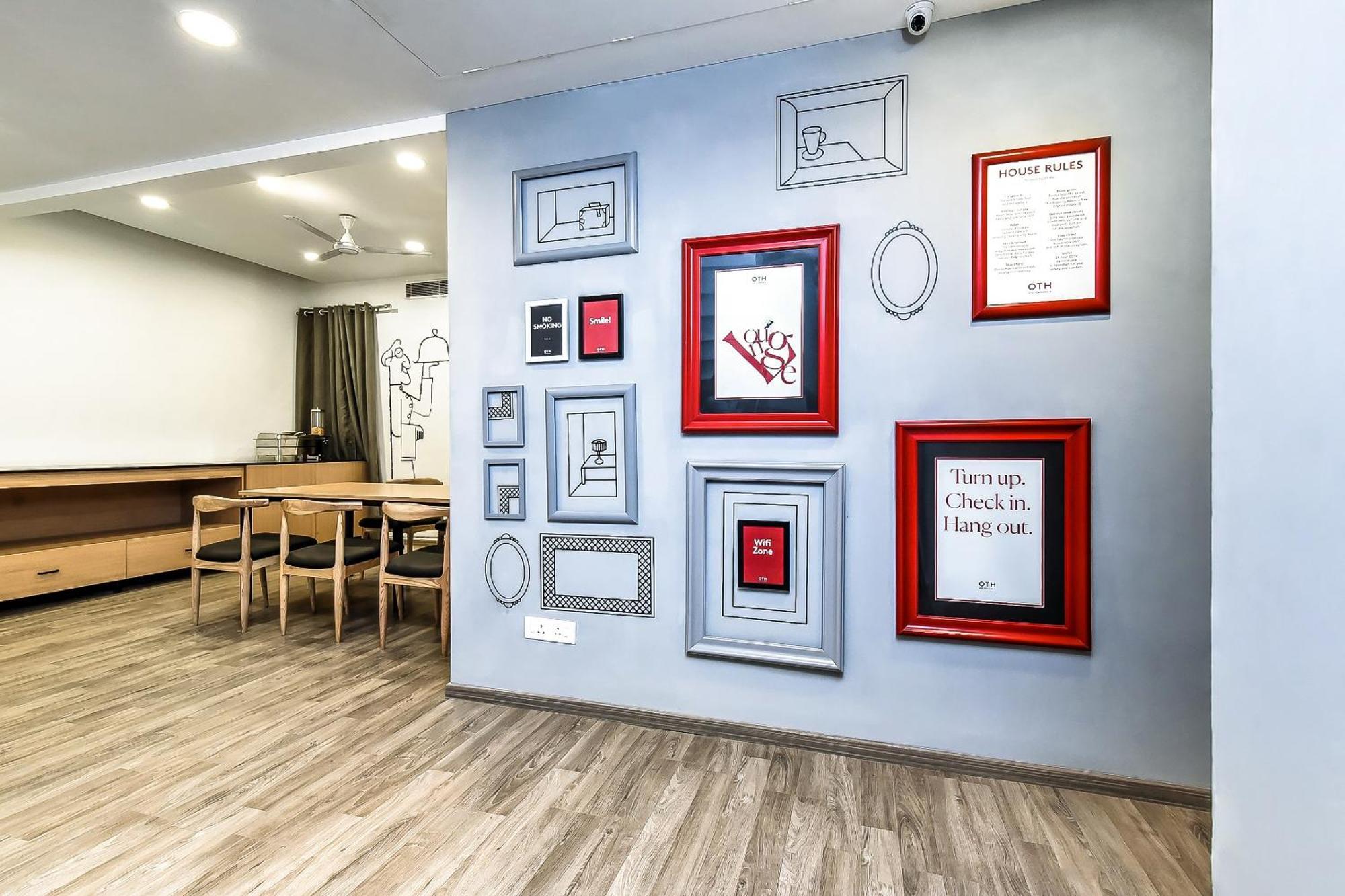 Hotel Townhouse Sky Ludhiana Esterno foto